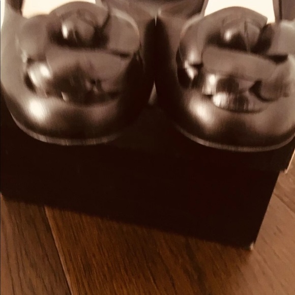 Chanel heels color black/gold - Picture 5 of 7